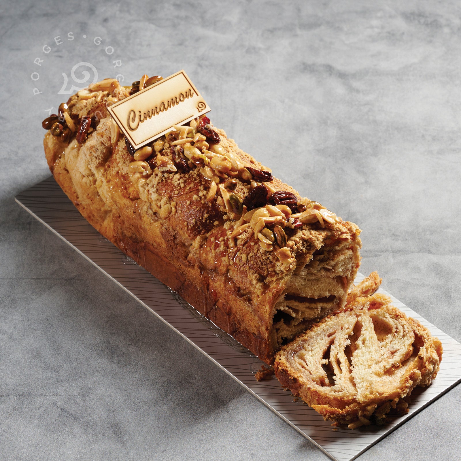 CINNAMON BABKA